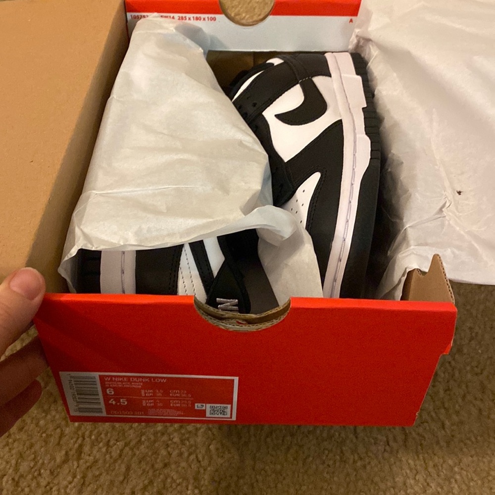 NEVER WORN Nike Panda Dunks Low